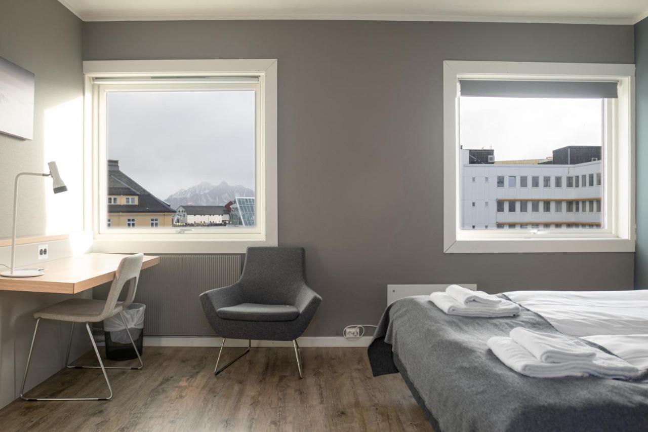 Fast Hotel Svolvær Buitenkant foto